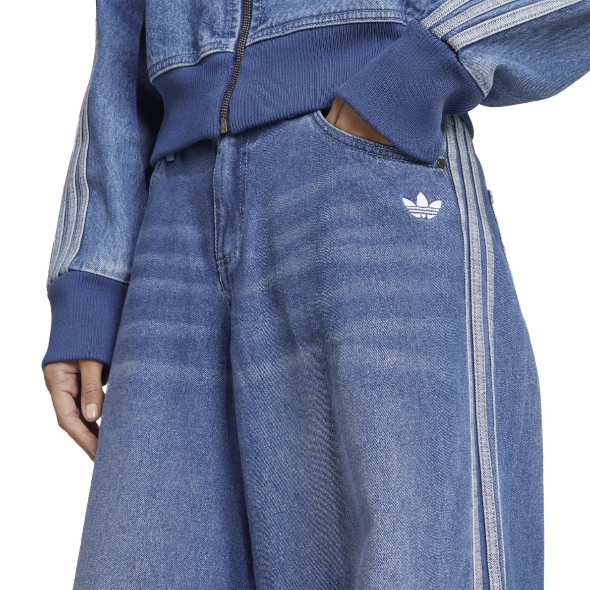 【ADIDAS】3Sジンライトデニム ADIDASから大人気のデニムが入荷しました♪ - ABC-MART SPORTS