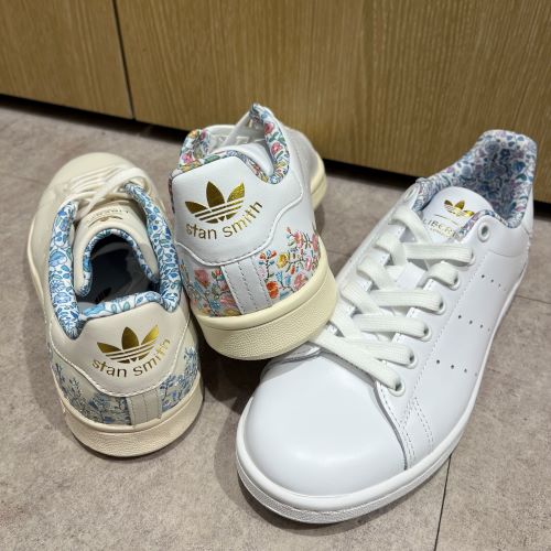 ADIDAS スタンスミス　リバティー.JPG
