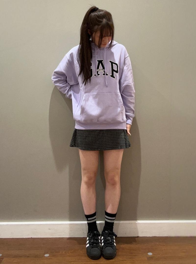 パーカーコーデ