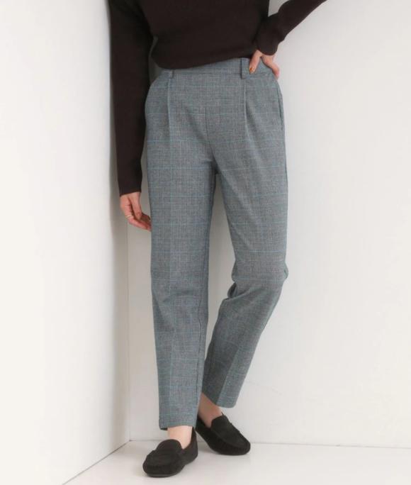 美脚見え あったかテーパードパンツ