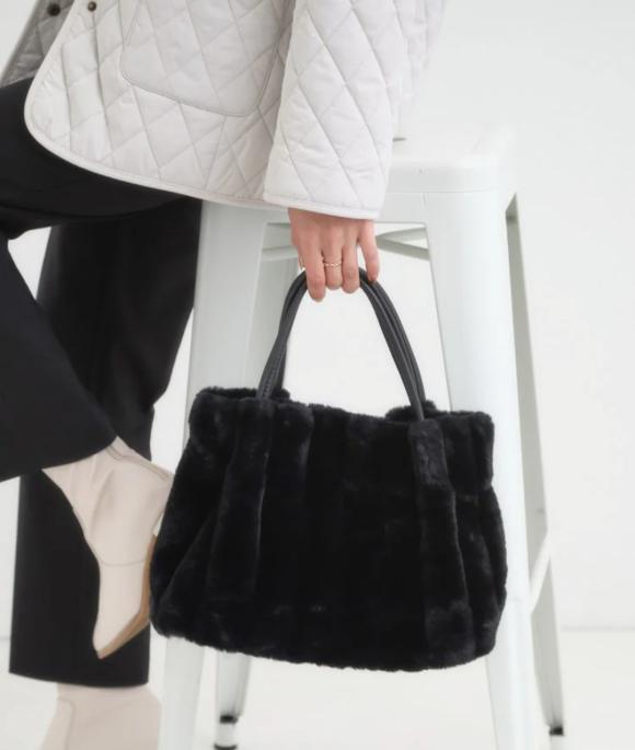 ストライプファートートバッグ